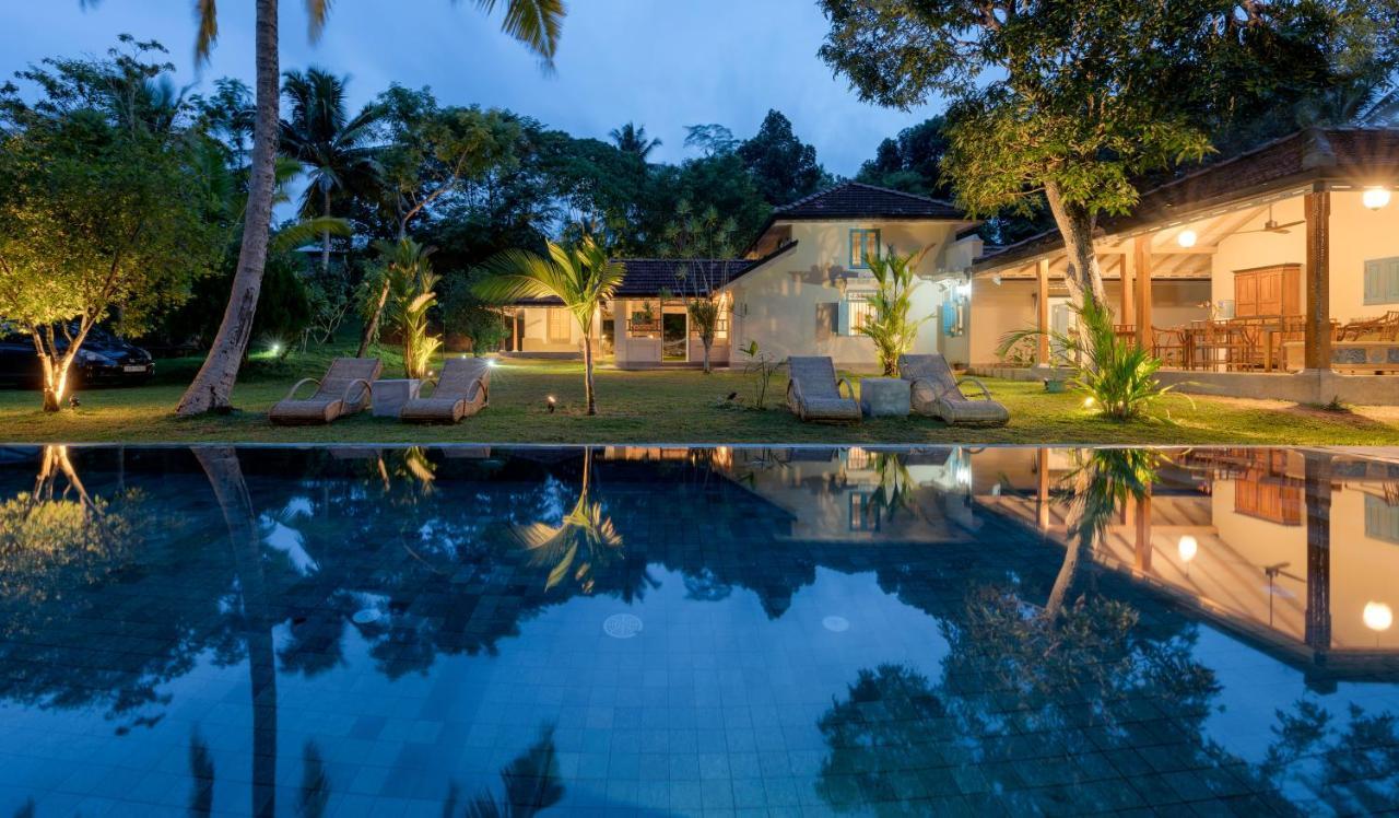 Stuthi Villa Ahangama Esterno foto