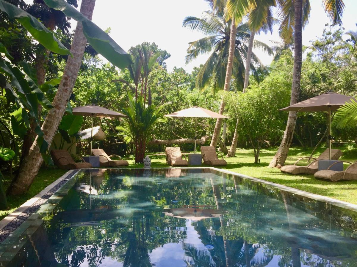 Stuthi Villa Ahangama Esterno foto